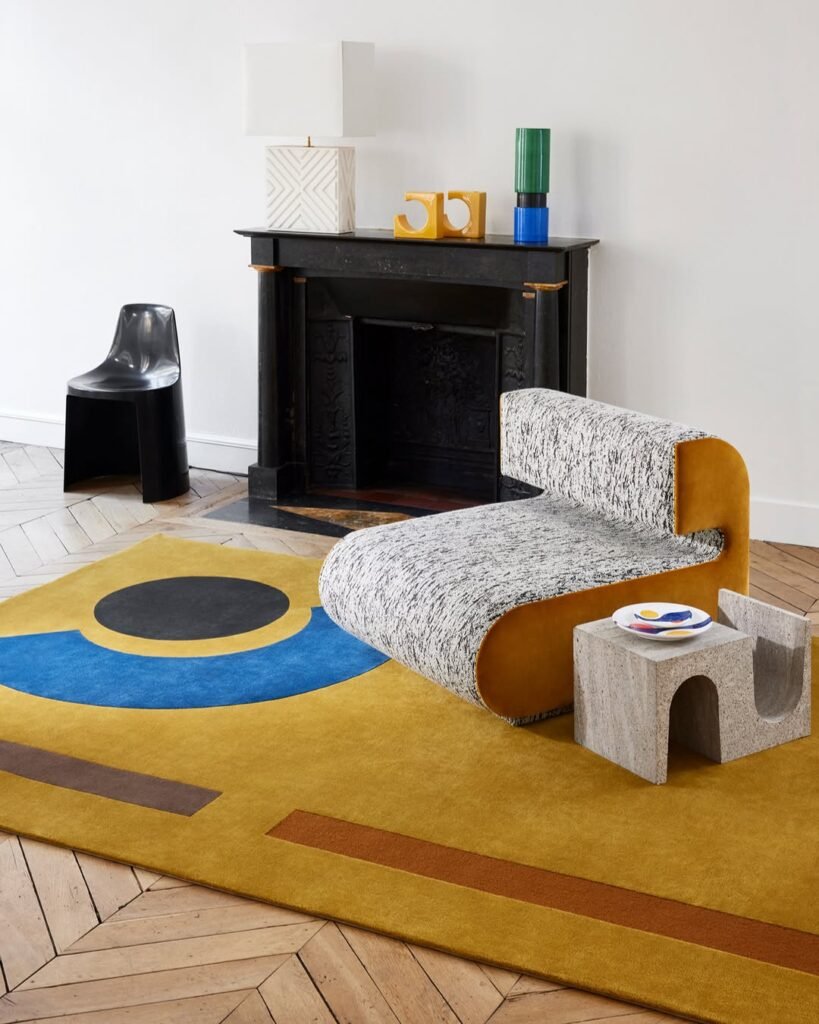 Custom hand-tufted living room carpet featuring a modern minimalist design